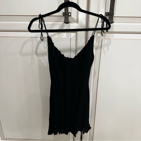 Reformation Esther Dress Black - Picture 5 of 7